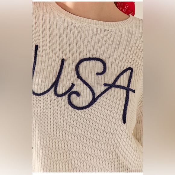 ❤️LAST1️⃣❤️New Francesca’s USA Stitch Oversized Pullover Graphic Sweater - Picture 4 of 5